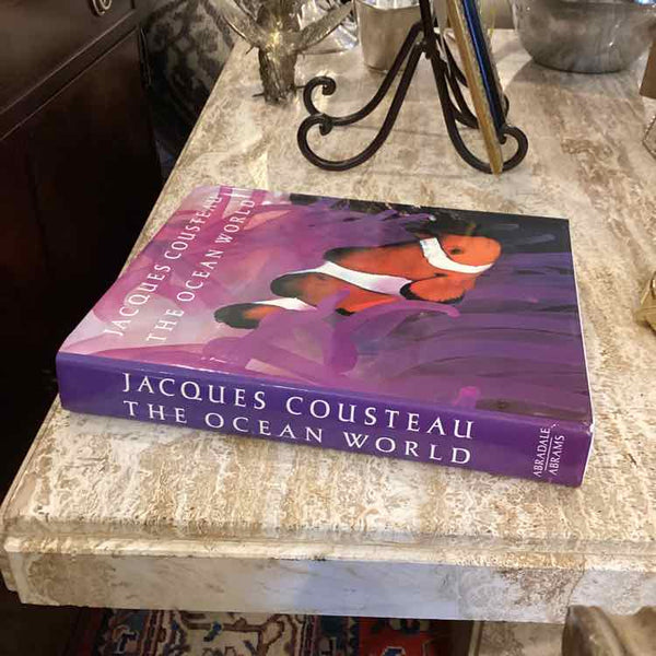 Book - Jacques Cousteau - The Ocean World