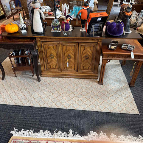 Thomasville Flip Top Server