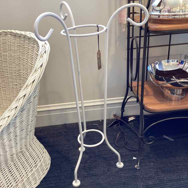 White Wrought Iron Plant Stand