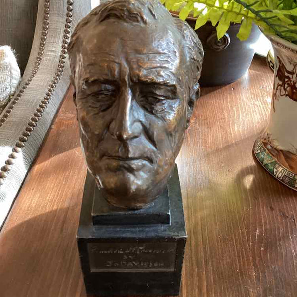 Franklin Roosevelt Bust