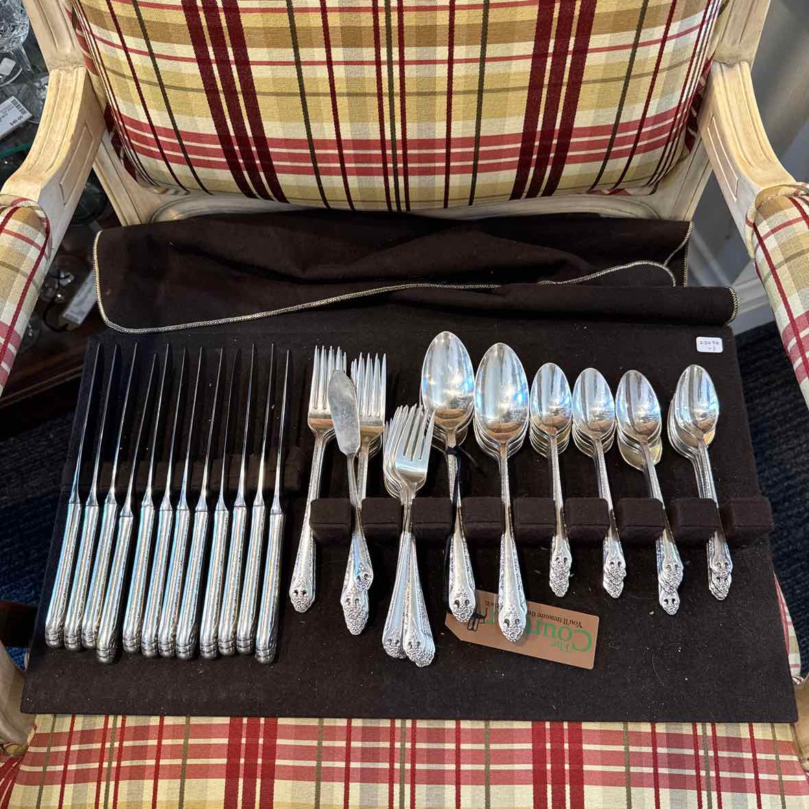 78 Piece Holmes & Edward Inland Flatware