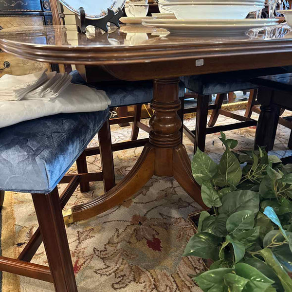 Council Craftsman Double Pedestal Dining Room Set