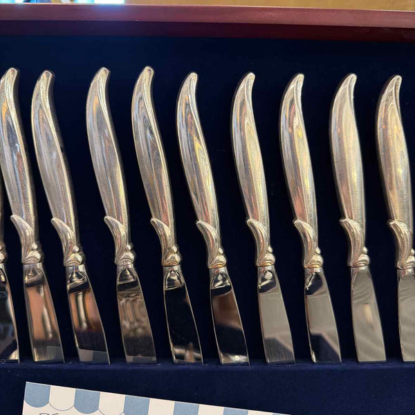 Rogers Bros. "Flair" Flatware -  85 Pieces