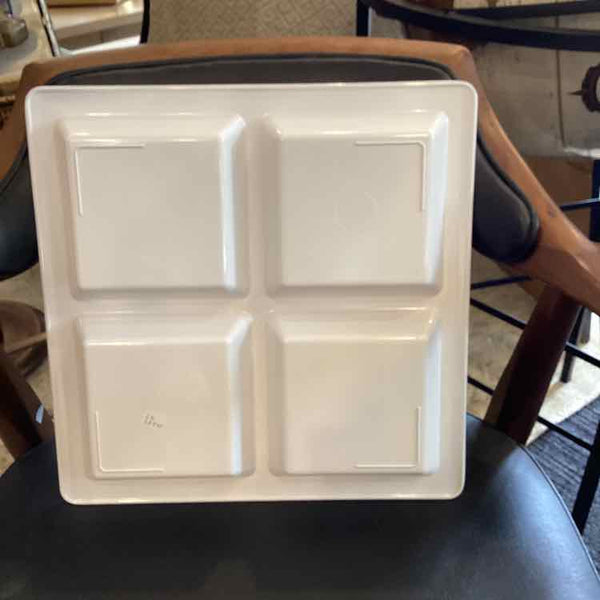 13.5" Square Serving Dish