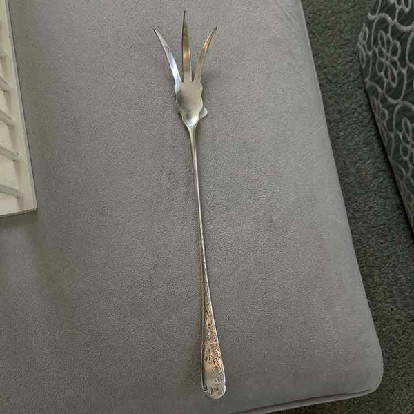Lettuce Fork - Engraved - Intro 1905