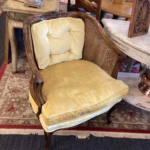 Hibriten Gold Velvet Chair