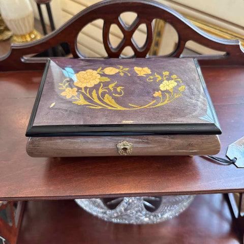 Inlayed Top Music Box