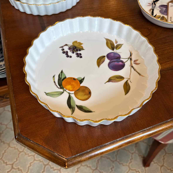 Royal Worcester "Evesham" Quiche Dish