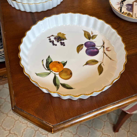 Royal Worcester "Evesham" Quiche Dish