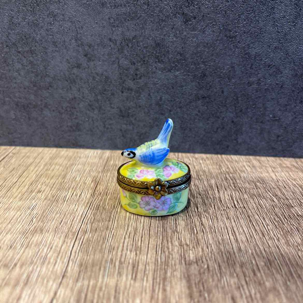 Limoges Mini Box With Blue Jay